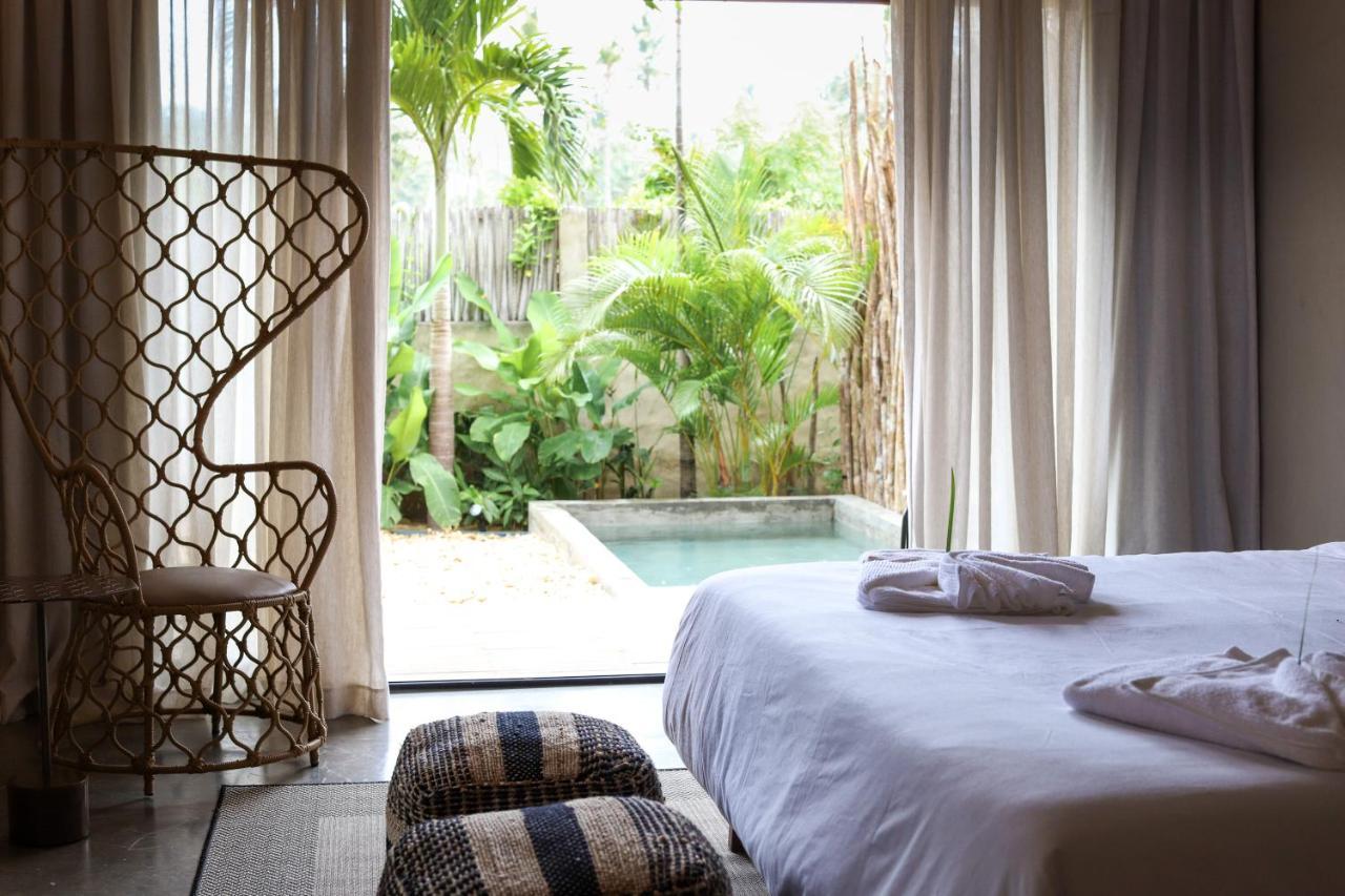 Makena Hotel อิกาไรย์ ภายนอก รูปภาพ